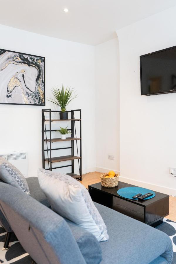Livestay-Fabulous One Bed Apartments On Covent Garden Лондон Экстерьер фото